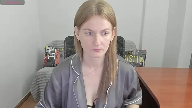 Snapshot of Alisha_Skyes chatting on June 8, 2026, 5:35 pm Alisha Skyes online show from June 8, 2026, 5:35 pm