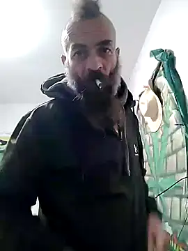 Snapshot of Zk1980 chatting on October 27, 2025, 7:26 pm Zk1980 online show from October 27, 2025, 7:26 pm