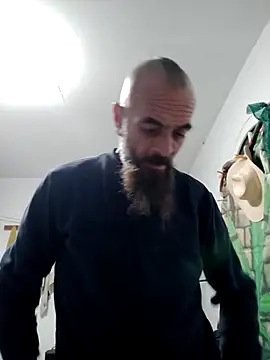 Snapshot of Zk1980 chatting on December 2, 2025, 10:11 pm Zk1980 online show from December 2, 2025, 10:11 pm