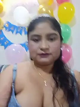 hornyriyanka online show from July 27, 2026, 4:30 am