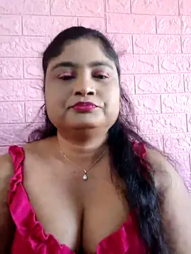 Snapshot of hornyriyanka chatting on November 28, 2025, 2:45 am hornyriyanka online show from November 28, 2025, 2:45 am