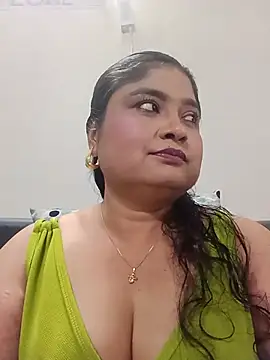 hornyriyanka online show from July 15, 2026, 2:51 am