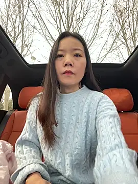 xinmeng-000 online show from February 4, 2026, 3:56 am