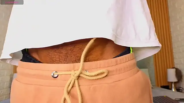 Snapshot of pipedark_ chatting on October 29, 2025, 4:00 am pipedark online show from October 29, 2025, 4:00 am