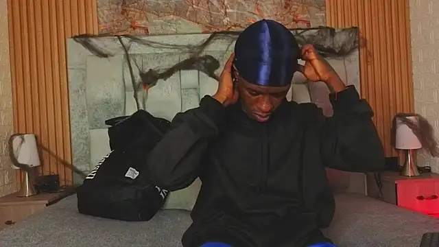 Snapshot of pipedark_ chatting on October 17, 2025, 3:43 am pipedark online show from October 17, 2025, 3:43 am