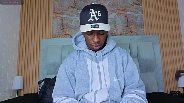 Snapshot of pipedark_ chatting on November 4, 2025, 3:21 am pipedark online show from November 4, 2025, 3:21 am