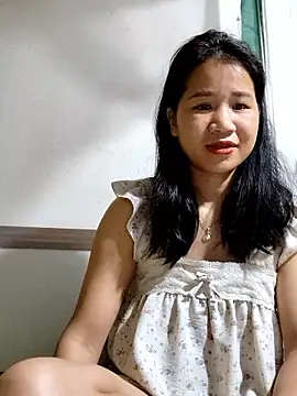 Snapshot of Maria2299 chatting on November 9, 2025, 5:50 pm Maria2299 online show from November 9, 2025, 5:50 pm