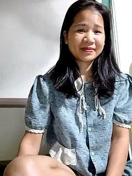 Snapshot of Maria2299 chatting on November 7, 2025, 6:29 am Maria2299 online show from November 7, 2025, 6:29 am