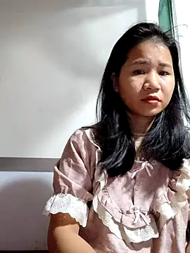 Snapshot of Maria2299 chatting on November 10, 2025, 5:29 pm Maria2299 online show from November 10, 2025, 5:29 pm