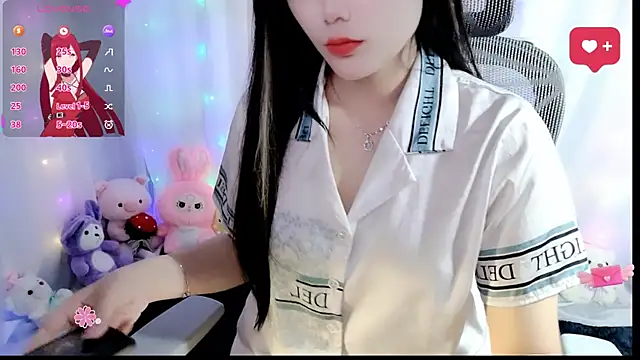 HanaYourlove online show from May 4, 2026, 7:33 am