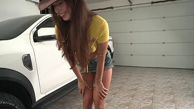 LIttle Rina  online show from March 15, 2026, 6:59 pm