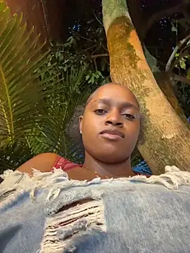 Snapshot of darle_volant chatting on June 16, 2026, 11:38 pm darle volant online show from June 16, 2026, 11:38 pm