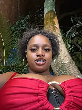 Snapshot of darle_volant chatting on July 21, 2026, 11:50 pm darle volant online show from July 21, 2026, 11:50 pm