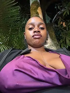 Snapshot of darle_volant chatting on May 7, 2026, 7:01 am darle volant online show from May 7, 2026, 7:01 am