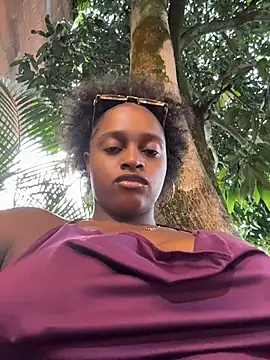 Snapshot of darle_volant chatting on July 18, 2026, 10:29 pm darle volant online show from July 18, 2026, 10:29 pm