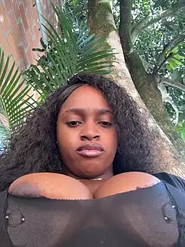 Snapshot of darle_volant chatting on August 2, 2026, 2:26 pm darle volant online show from August 2, 2026, 2:26 pm