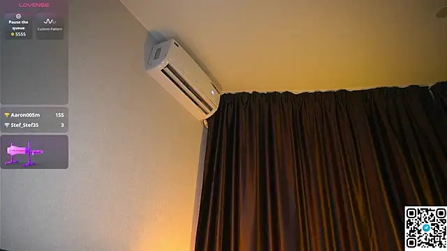 LilyBerryy online show from November 16, 2025, 10:02 pm