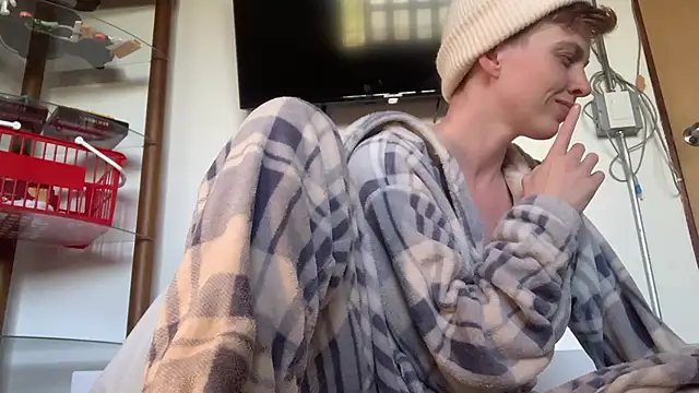 Snapshot of nyxofempusa chatting on February 9, 2026, 9:13 pm nyxofempusa online show from February 9, 2026, 9:13 pm