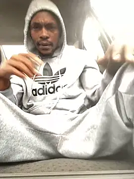 BaggyDirt online show from October 12, 2025, 5:20 am