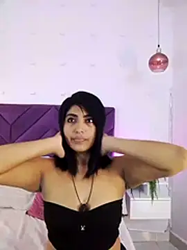 Kaylachannell online show from April 27, 2026, 3:48 am