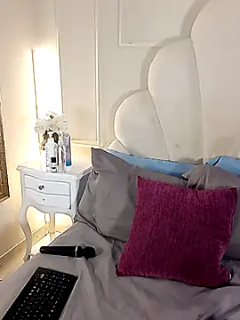 Kaylachannell online show from January 19, 2026, 3:43 am