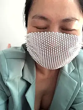 chengcheng12 online show from January 11, 2026, 5:58 am