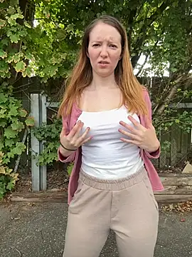 FayeFlame online show from July 28, 2026, 8:00 am