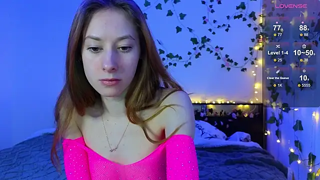 Candy Flosse online show from March 18, 2026, 5:10 am