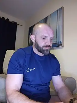 Snapshot of Andrewjames8391 chatting on February 11, 2026, 9:03 pm Andrewjames8391 online show from February 11, 2026, 9:03 pm