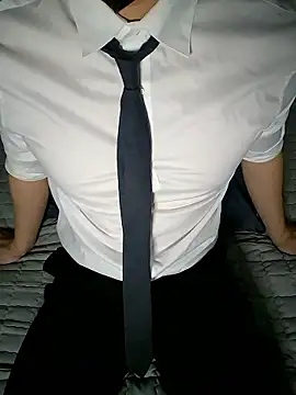 Snapshot of 111owo111 chatting on April 7, 2026, 1:35 pm 111owo111 online show from April 7, 2026, 1:35 pm