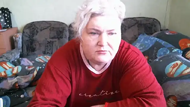 Snapshot of Lana555 chatting on October 19, 2025, 12:30 pm Lana555 online show from October 19, 2025, 12:30 pm