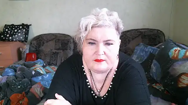 Snapshot of Lana555 chatting on October 10, 2025, 11:44 am Lana555 online show from October 10, 2025, 11:44 am