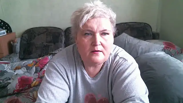 Snapshot of Lana555 chatting on May 31, 2026, 12:44 pm Lana555 online show from May 31, 2026, 12:44 pm