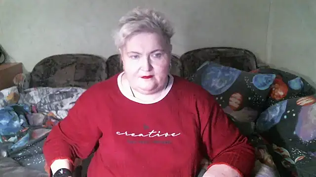 Snapshot of Lana555 chatting on June 16, 2026, 11:16 pm Lana555 online show from June 16, 2026, 11:16 pm