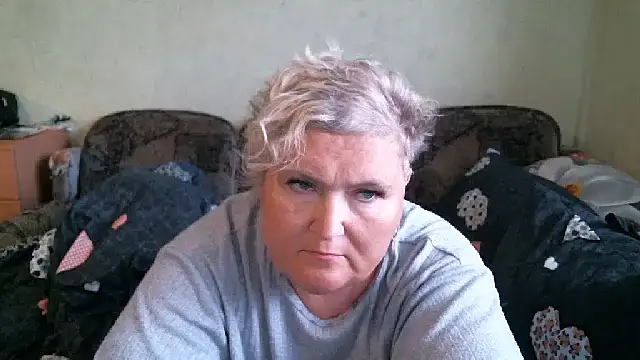 Snapshot of Lana555 chatting on December 2, 2025, 11:01 am Lana555 online show from December 2, 2025, 11:01 am