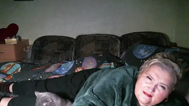 Lana555 online show from February 12, 2026, 12:43 am