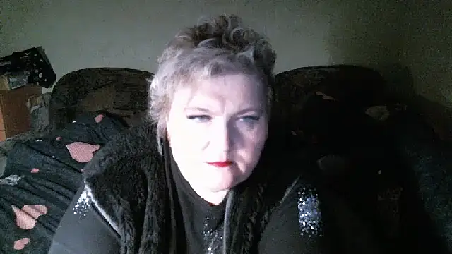 Snapshot of Lana555 chatting on November 15, 2025, 1:42 am Lana555 online show from November 15, 2025, 1:42 am