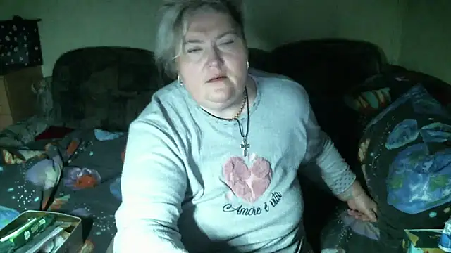 Snapshot of Lana555 chatting on October 16, 2025, 11:24 pm Lana555 online show from October 16, 2025, 11:24 pm