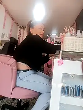 Asuna yuuky online show from March 13, 2026, 6:35 pm