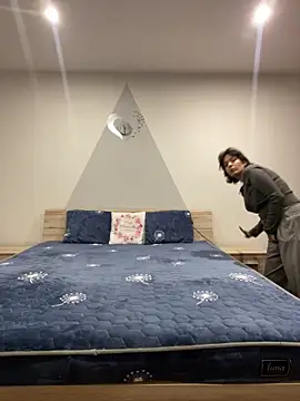 Piggiteablacktea online show from December 19, 2025, 6:54 pm