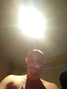piercingpik online show from August 5, 2026, 8:58 pm
