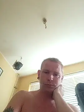 piercingpik online show from July 21, 2026, 2:07 pm