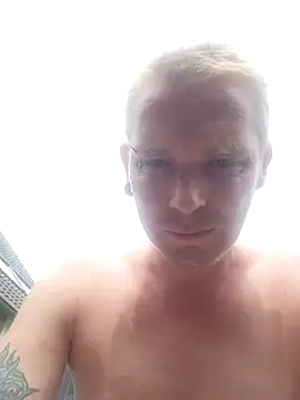 piercingpik online show from July 30, 2026, 11:09 am