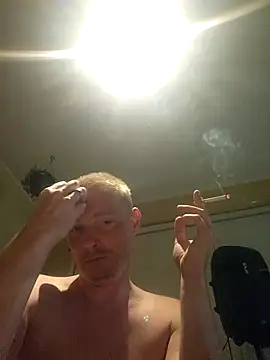 piercingpik online show from July 1, 2026, 10:32 pm
