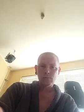 piercingpik online show from June 16, 2026, 10:48 am