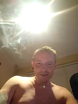 piercingpik online show from August 2, 2026, 8:39 pm