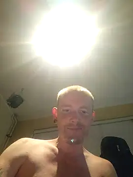 piercingpik online show from July 6, 2026, 8:55 pm