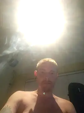 piercingpik online show from July 14, 2026, 10:27 pm