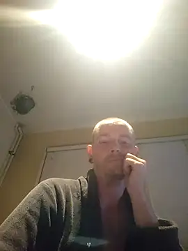 piercingpik online show from June 9, 2026, 10:55 pm