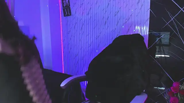 Snapshot of chloe_jacksonn chatting on November 13, 2025, 10:24 pm chloe jacksonn online show from November 13, 2025, 10:24 pm